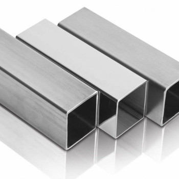 Труба профильная нержавеющая квадратная 100х100х2,5 мм AISI 304L в наличии в Благовещенске